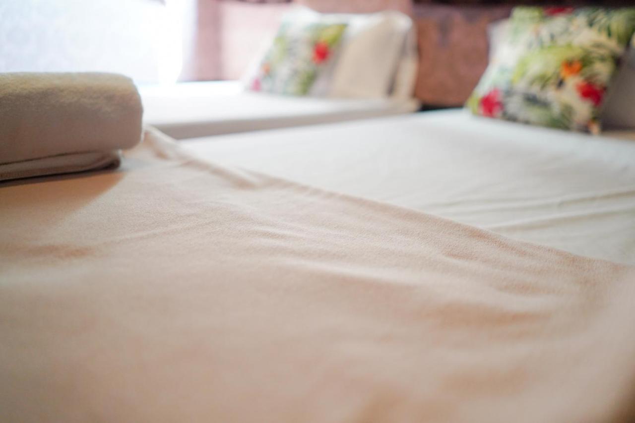 Guyasuka X Suthisarn Bangkok Ngoại thất bức ảnh